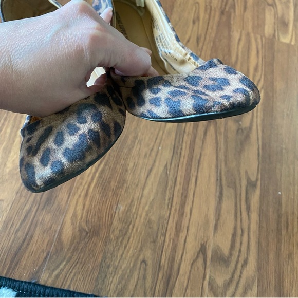 Mossimo size 7.5 cheetah print flats - Picture 4 of 9